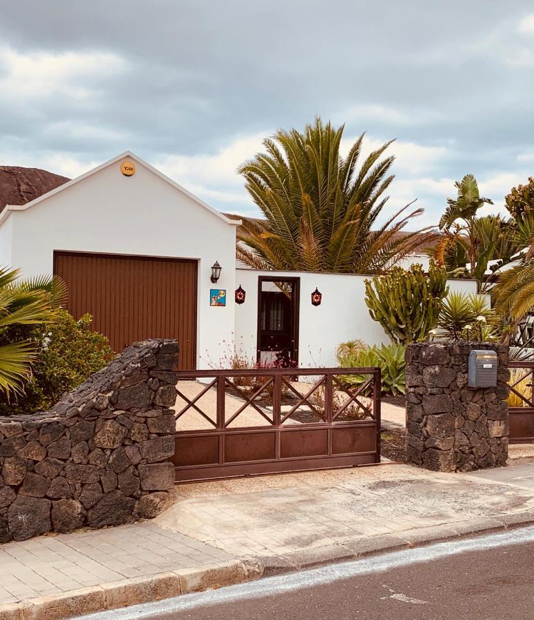 Lovely Villa Nico Playa Blanca, Hot Tub, Communal Pool Exteriör bild