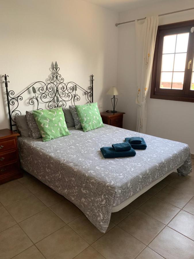 Lovely Villa Nico Playa Blanca, Hot Tub, Communal Pool Exteriör bild