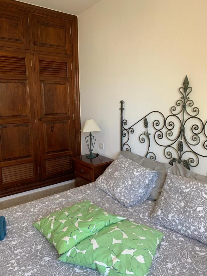 Lovely Villa Nico Playa Blanca, Hot Tub, Communal Pool Exteriör bild