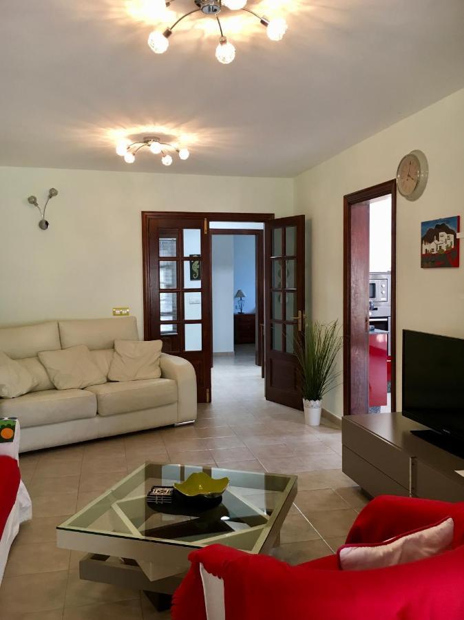Lovely Villa Nico Playa Blanca, Hot Tub, Communal Pool Exteriör bild