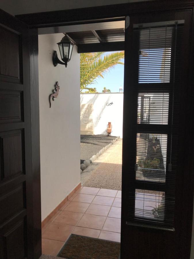 Lovely Villa Nico Playa Blanca, Hot Tub, Communal Pool Exteriör bild